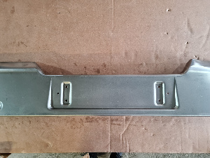 яяБампер фар 65115 (металл) центральная часть