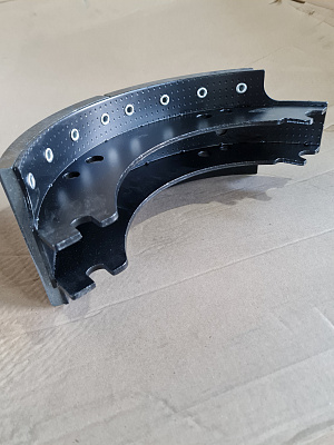 Колодка тормозная  (в коробке 2 шт)