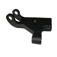 яяКронштейн амортизатора (ПАО) правый