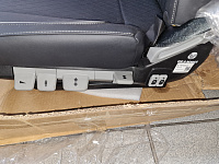 яяСиденье водительское пневматическое (Grammer) с 3-х точ. рем. безопас.поясничная под. ПРЕМИУМ