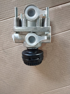 Клапан ускорительный с глушителем (БЕЛОМО г. Минск)